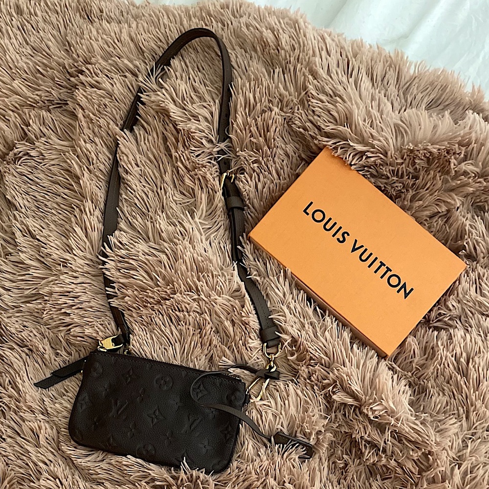 Louis Vuitton Pochette- BRAND NEW
